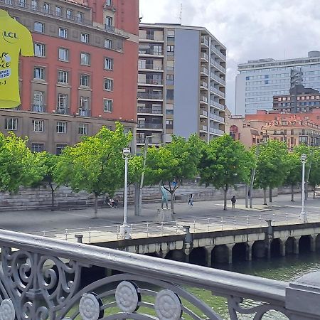 Apartamento En El Centro Con Garaje Directo. Μπιλμπάο Εξωτερικό φωτογραφία